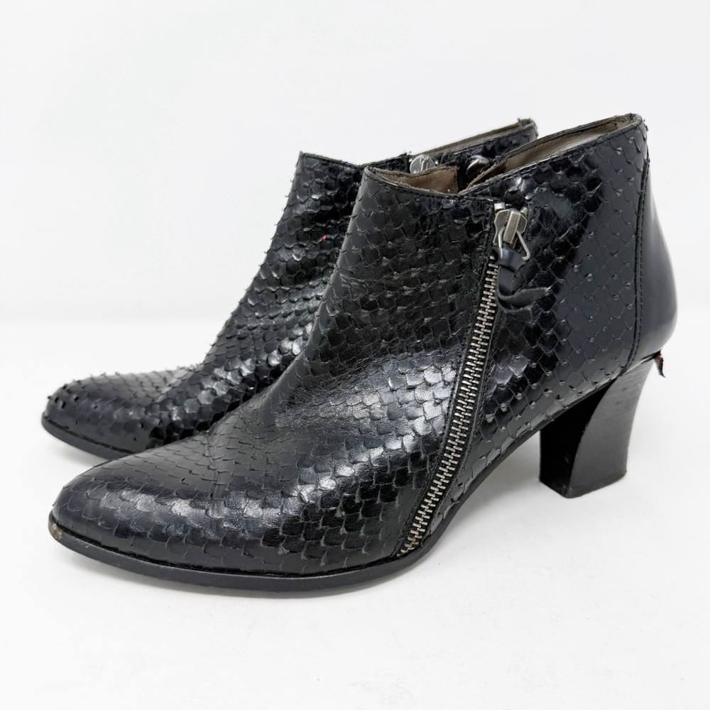 Perlato Black Leather Zip Up Ankle Boots Size 38.5 / US 7.5 Western Cowgirl